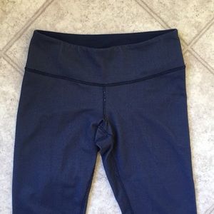 Lululemon Wunder under pant full on luon size 6
